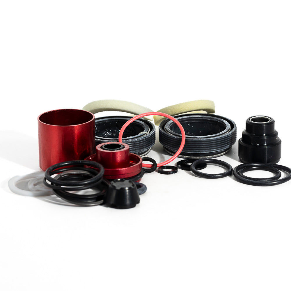 RockShox 200 Hour / 1 Year Service Kit - (Includes Dust Seals, Foam Rings, O-Ring Seals, Charger Damper Seal Head, Debonair+ Seal Head) - Lyrik Select D1+ 2023+