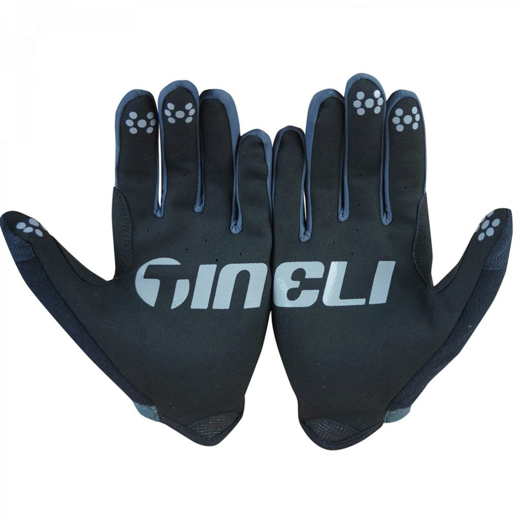 Black Trail Gloves